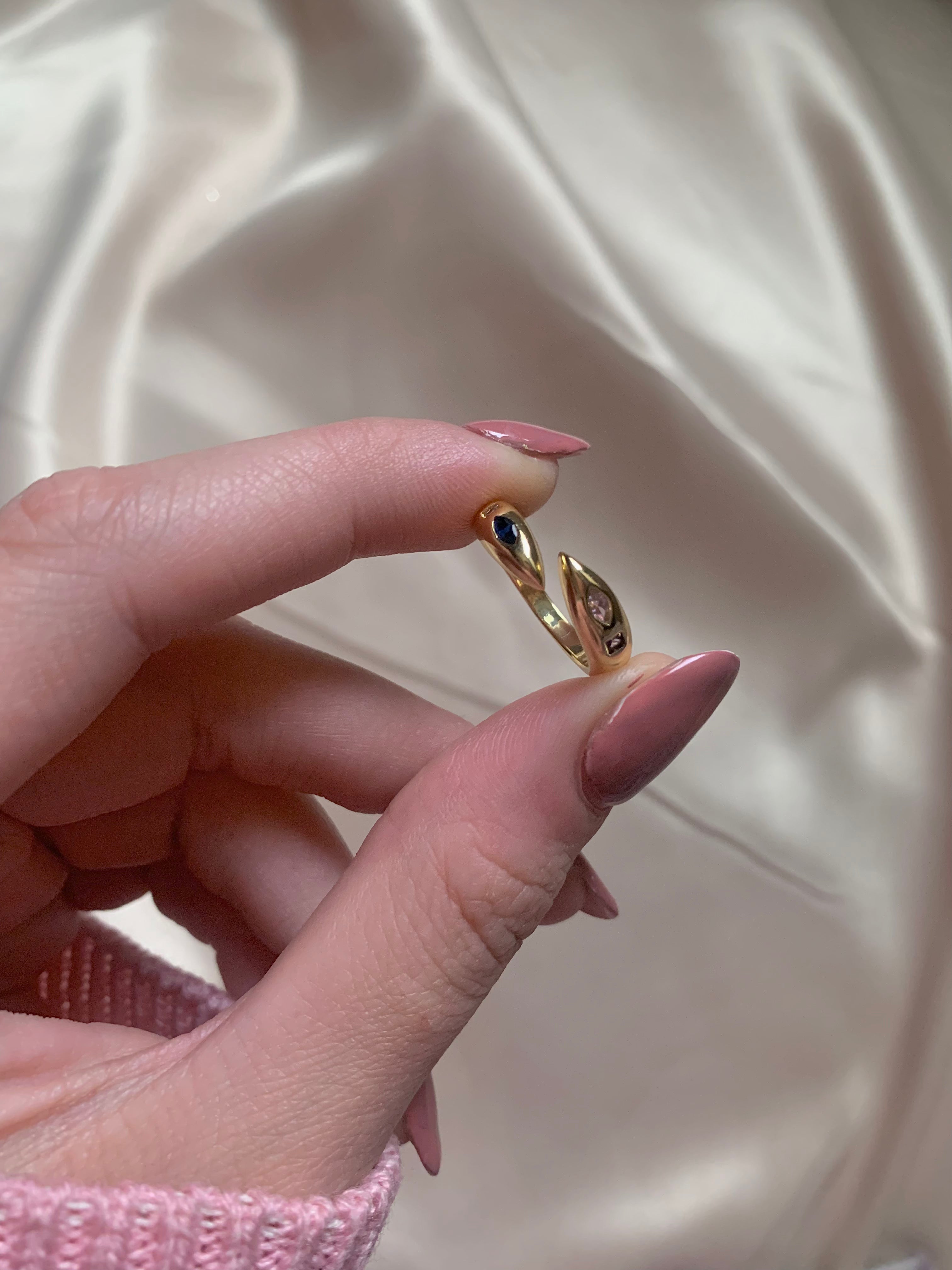 Stones Ring